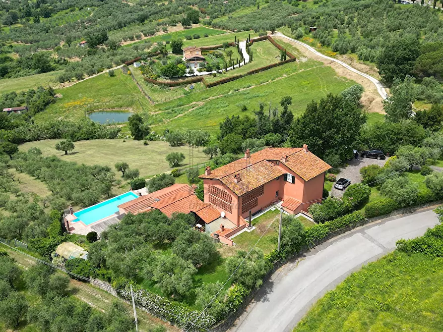 Immagine 6 di Rustico / casale in vendita  in Via Pieroni a Lucca