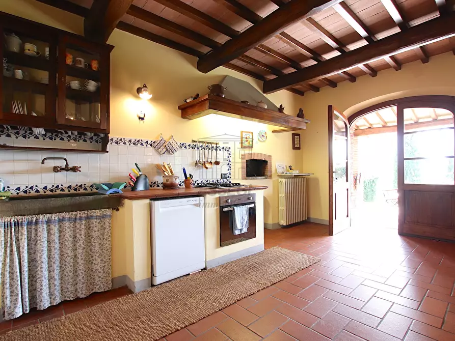 Immagine 13 di Bed & Breakfast in vendita  in Via San Gemma Galgani 4 a Pescaglia