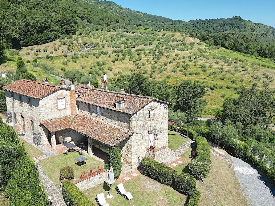 Immagine 1 di Rustico / casale in vendita  in Via di Mutigliano 1051/B a Lucca