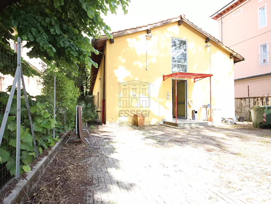 Immagine 2 di Ufficio in vendita  in Traversa II Via Luporini 3 a Lucca