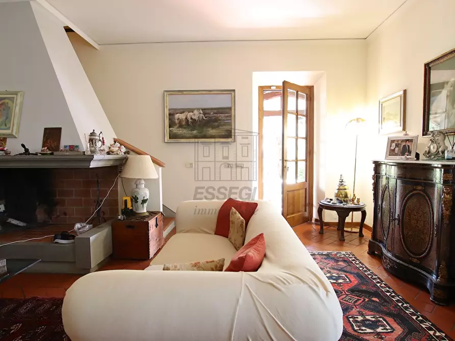 Immagine 17 di Rustico / casale in vendita  in Via Pieroni a Lucca