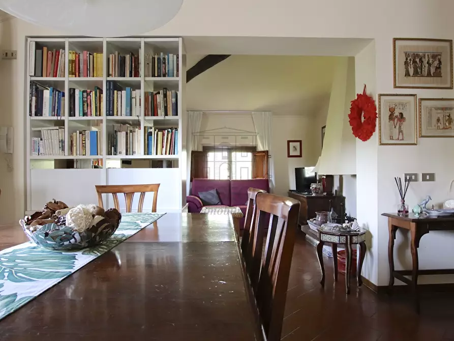 Immagine 10 di Villa in vendita  in Via Roma a Porcari