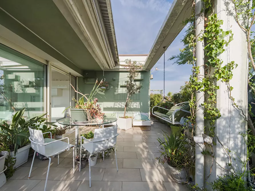 Immagine 13 di Attico in vendita  in Via delle Tagliate 114 a Lucca