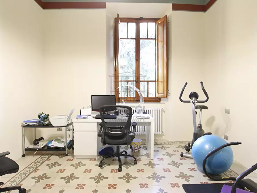 Immagine 18 di Appartamento in vendita  in Viale Pacini 115 a Lucca