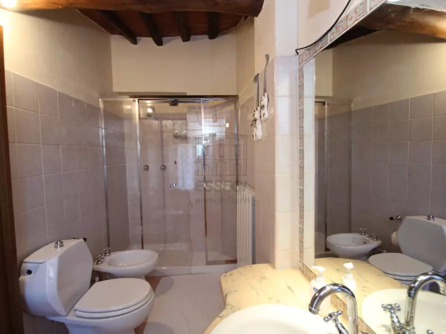 Immagine 21 di Rustico / casale in vendita  in Via dei Marzi 463 a Lucca