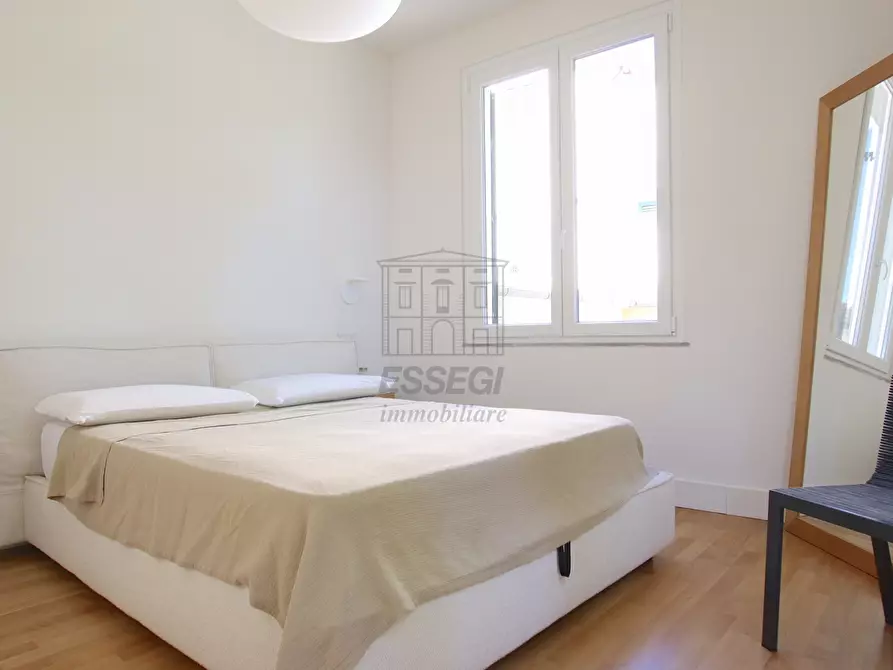 Immagine 22 di Appartamento in vendita  in Via del Portico 13 a Lucca