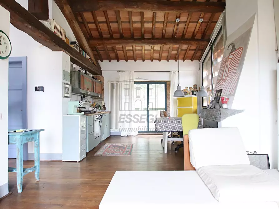 Immagine 41 di Rustico / casale in vendita  in Via della Scogliera 182 a Lucca