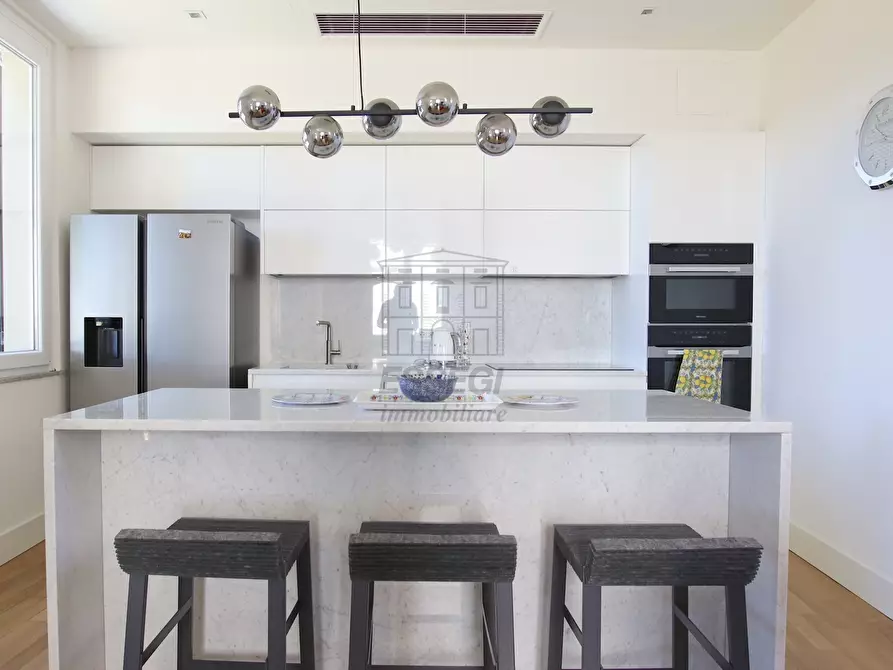 Immagine 4 di Appartamento in vendita  in Via del Portico 13 a Lucca