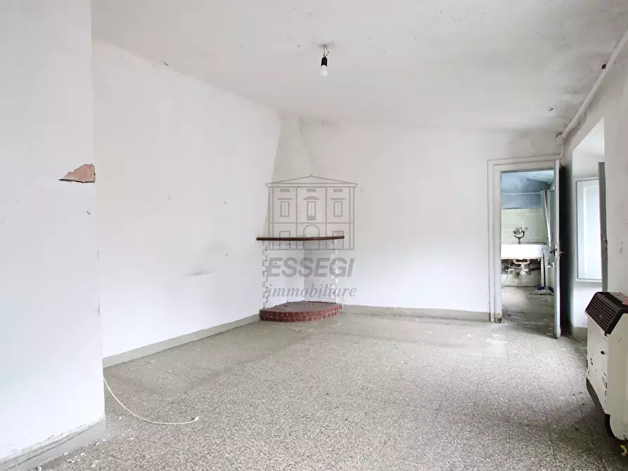 Immagine 1 di Appartamento in vendita  in Via San Giorgio 64 a Lucca