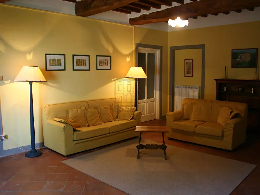 Immagine 18 di Rustico / casale in vendita  in Via di matraia a Lucca