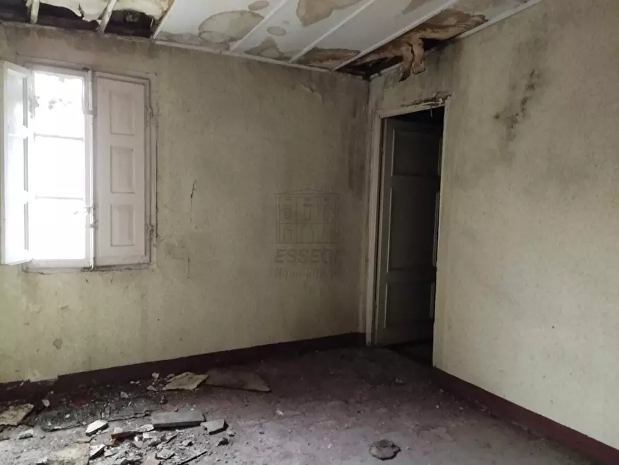 Immagine 10 di Terratetto in vendita  in Via della Madonnina 13 a Lucca