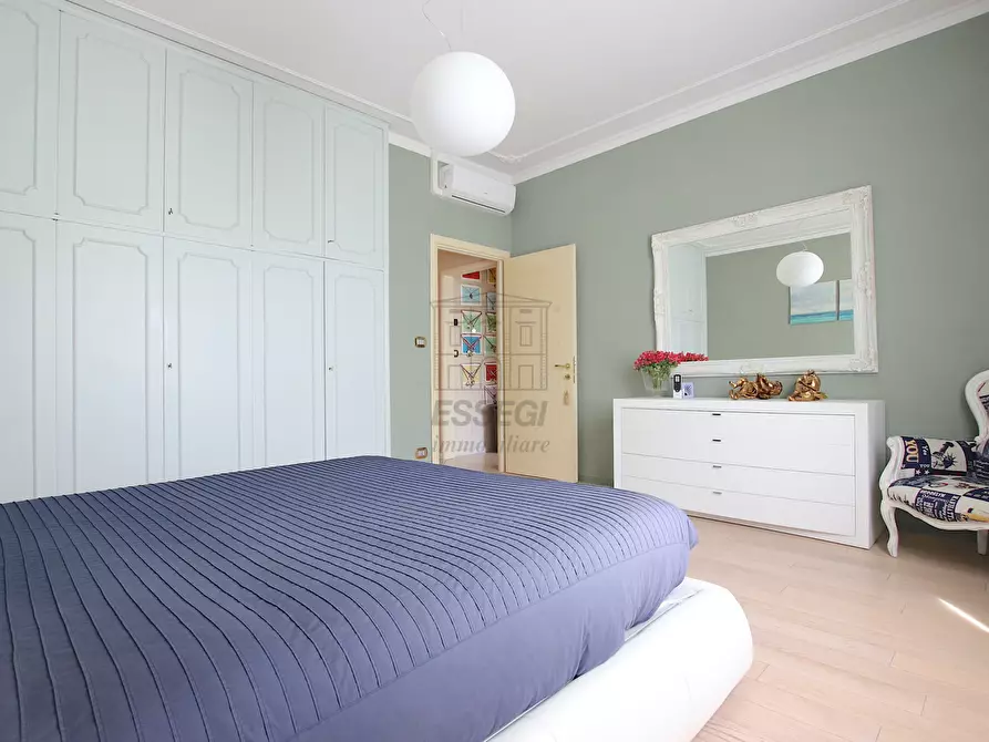 Immagine 15 di Villa in vendita  in Via del Brennero a Lucca