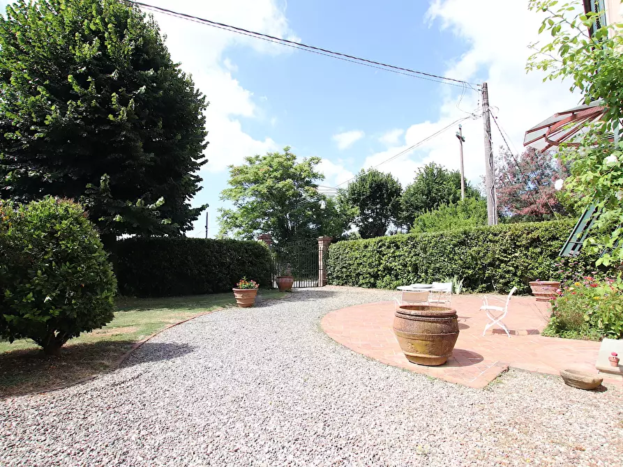 Immagine 20 di Villa in vendita  in Via di segromigno a Capannori