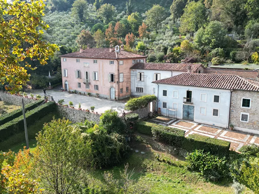 Immagine 45 di Villa in vendita  in Via del Cimitero ⅩⅩⅠⅠⅠ 676 a Lucca
