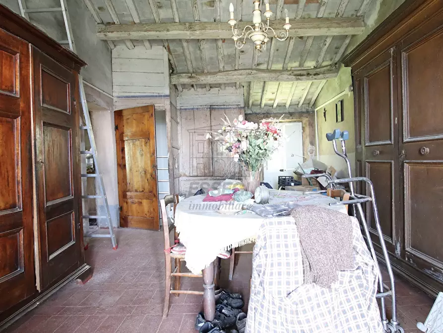 Immagine 19 di Rustico / casale in vendita  in Via Tofori a Lucca