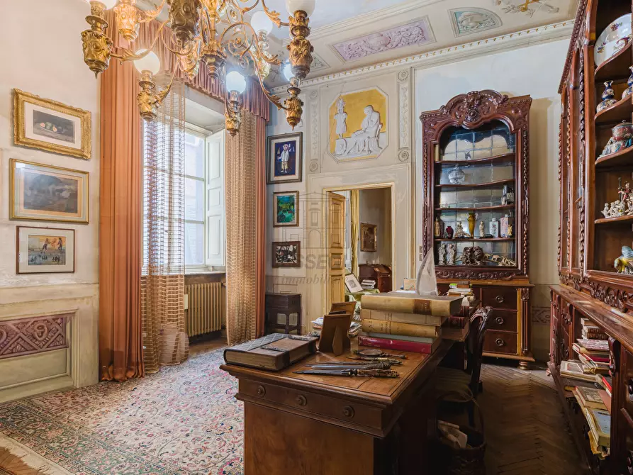 Immagine 3 di Palazzo in vendita  in Via Beccheria 35 a Lucca
