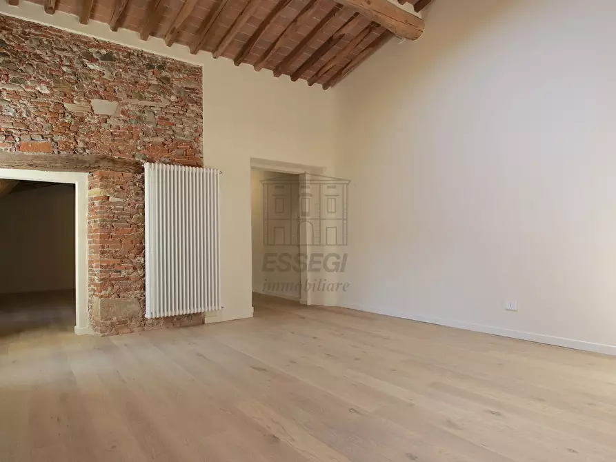 Immagine 10 di Appartamento in vendita  in Via delle Chiavi D'Oro 21 a Lucca