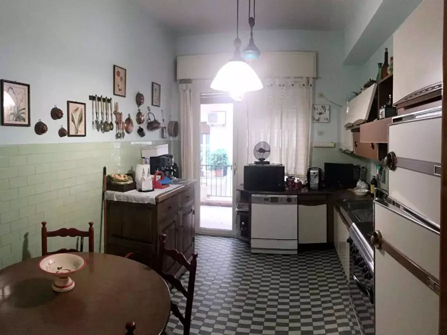 Immagine 6 di Pentalocale in vendita  in Via Cappuccinelli diramazione Zagarella a Reggio Di Calabria