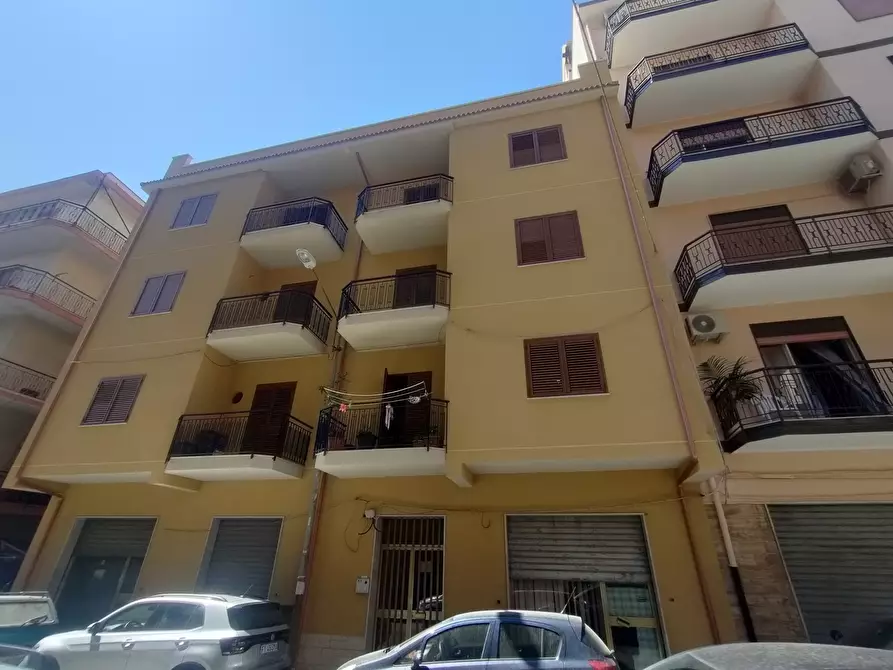 Immagine 7 di Trilocale in affitto  in Via Fratelli Rosselli 1 a Melito Di Porto Salvo