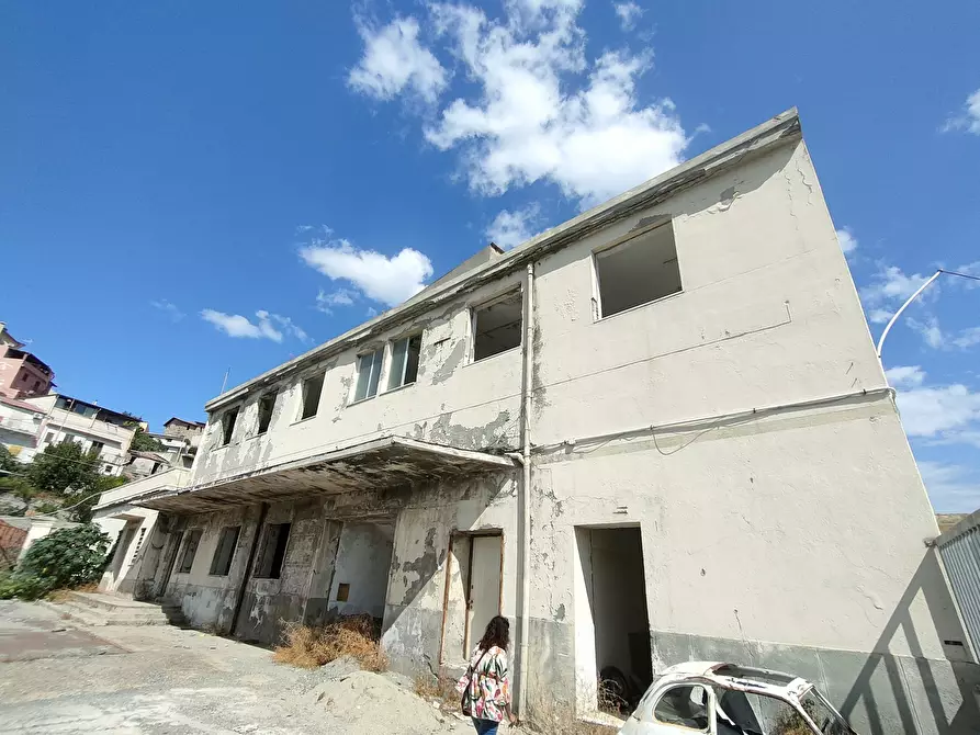 Immagine 12 di Casa bifamiliare in vendita  in Via Aldo Tripodi a Melito Di Porto Salvo