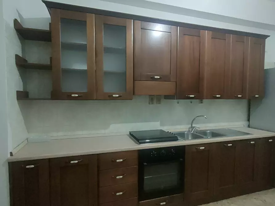 Immagine 8 di Trilocale in affitto  in Via Fratelli Rosselli 1 a Melito Di Porto Salvo