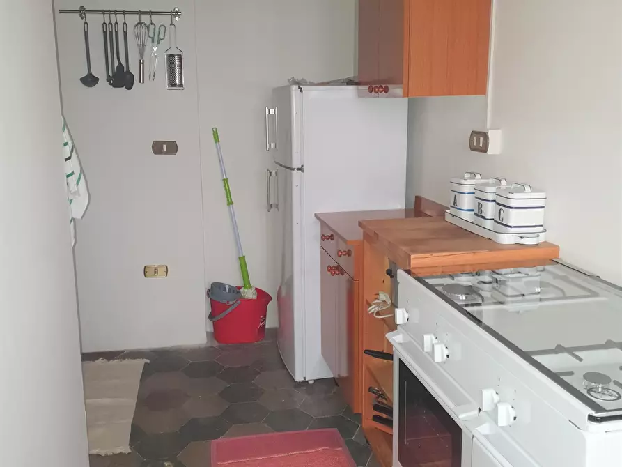 Immagine 4 di Bilocale in affitto  in Via San Francesco da Paola 81 a Reggio Di Calabria