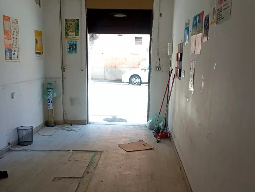 Immagine 5 di Locale commerciale in affitto  in via G.Galilei a Reggio Di Calabria