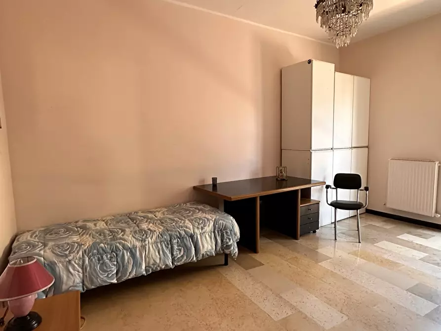 Immagine 12 di Pentalocale in affitto  in Via Santa Caterina d'Alessandria 222 a Reggio Di Calabria