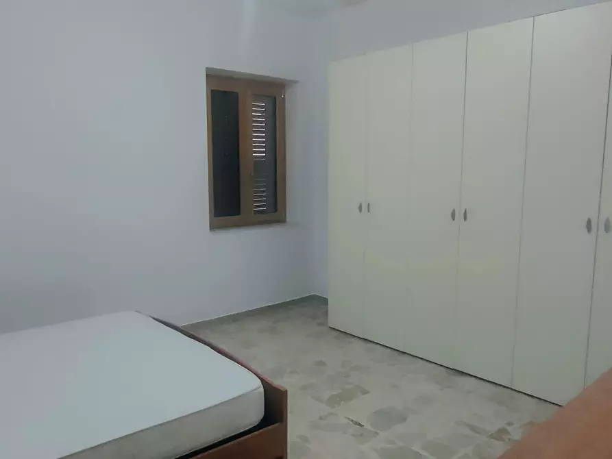 Immagine 13 di Trilocale in affitto  in Via Fratelli Rosselli 1 a Melito Di Porto Salvo