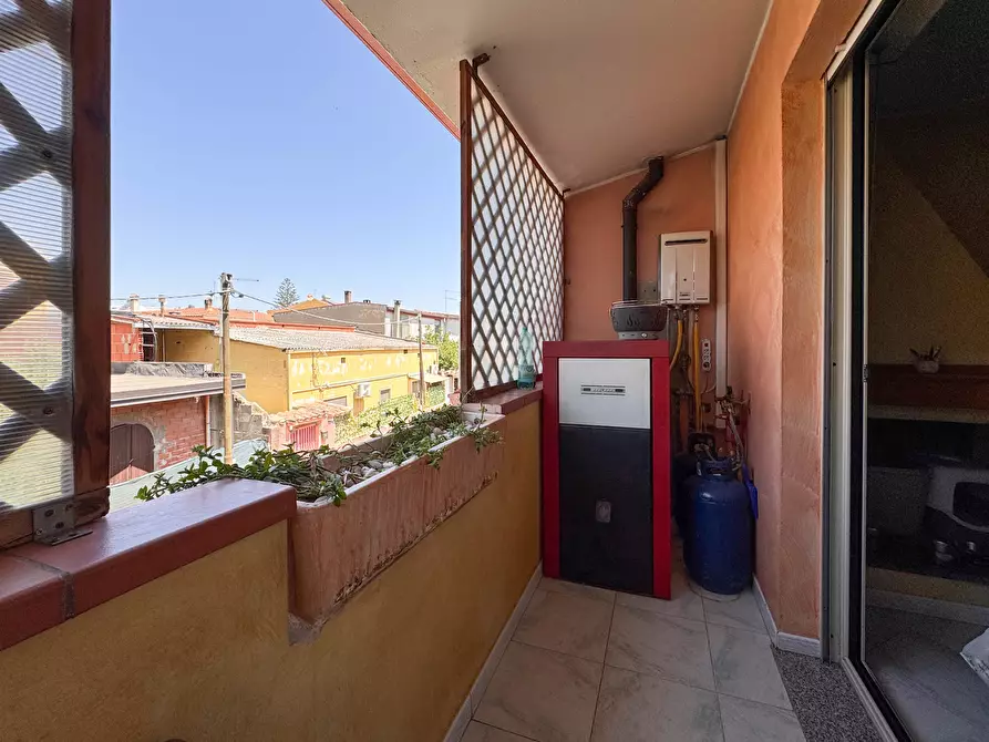 Immagine 12 di Villetta a schiera in vendita  a Assemini