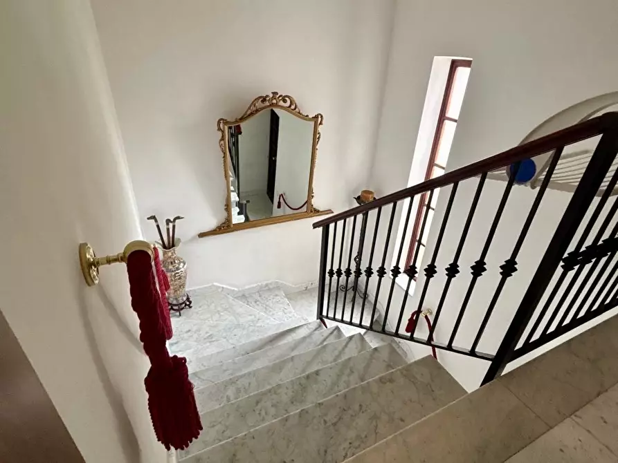 Immagine 4 di Casa semindipendente in vendita  a Carrara