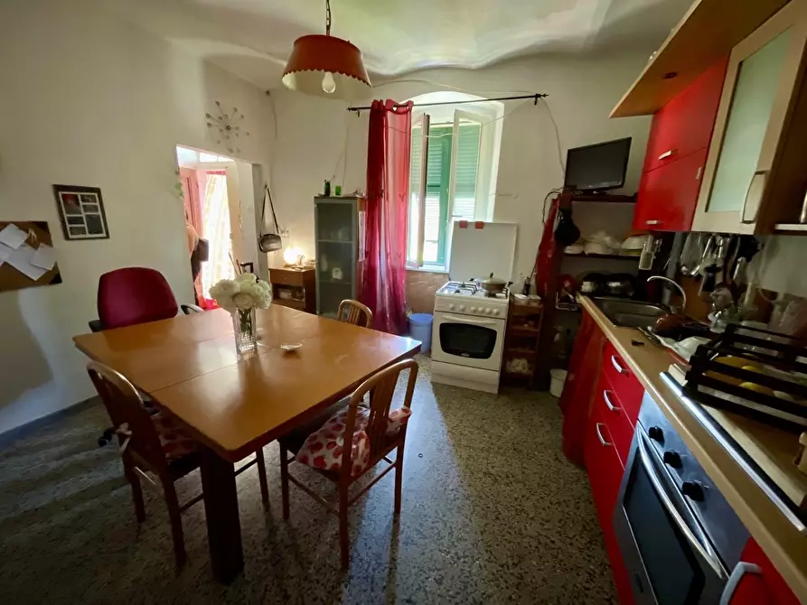 Immagine 3 di Casa bifamiliare in vendita  a Ameglia