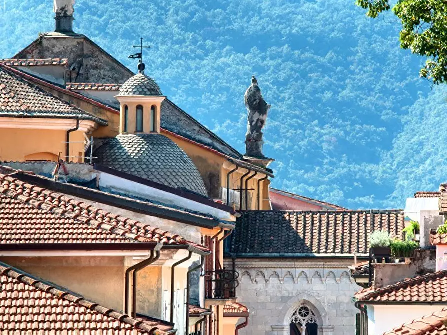 Immagine 18 di Quadrilocale in vendita  a Sarzana