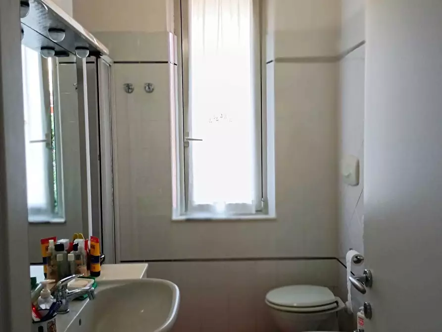 Immagine 16 di Casa semindipendente in vendita  a Ameglia