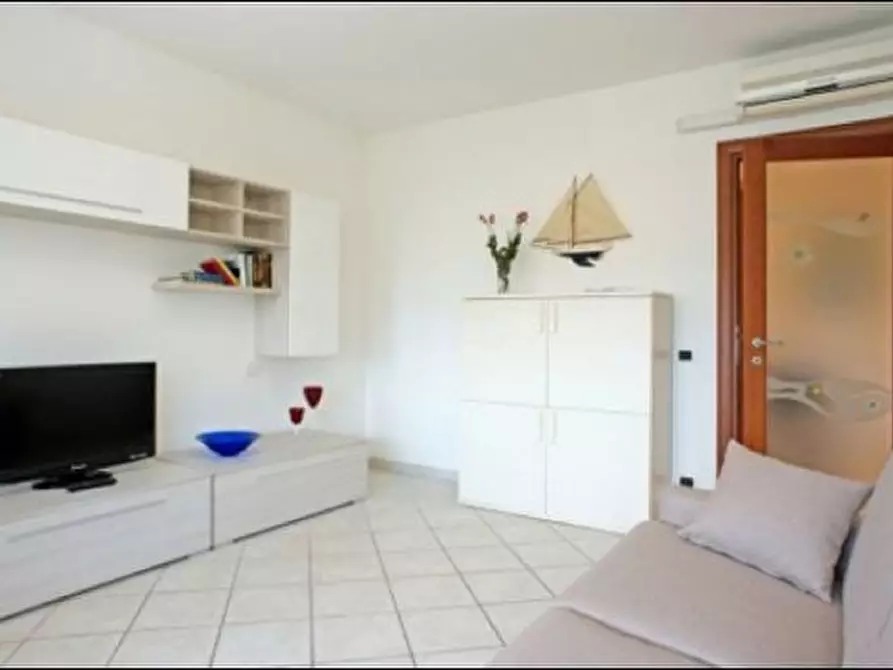 Immagine 10 di Trilocale in vendita  a Lerici