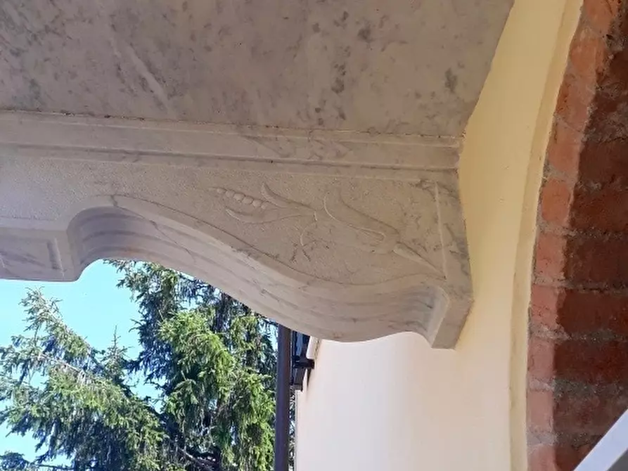 Immagine 8 di Casa indipendente in vendita  a Ameglia