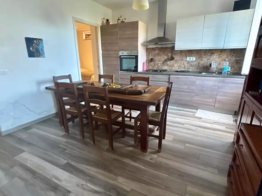 Immagine 7 di Porzione di casa in affitto  a Ameglia