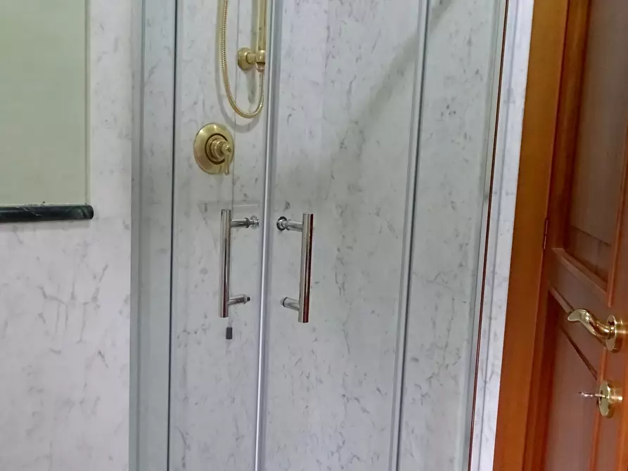 Immagine 16 di Villa in vendita  a Sarzana