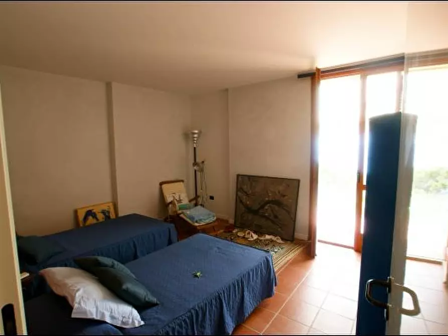 Immagine 7 di Pentalocale in vendita  a Ameglia