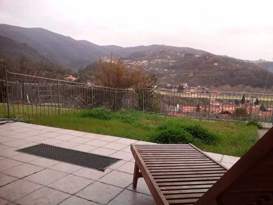 Immagine 2 di Casa semindipendente in vendita  a Aulla