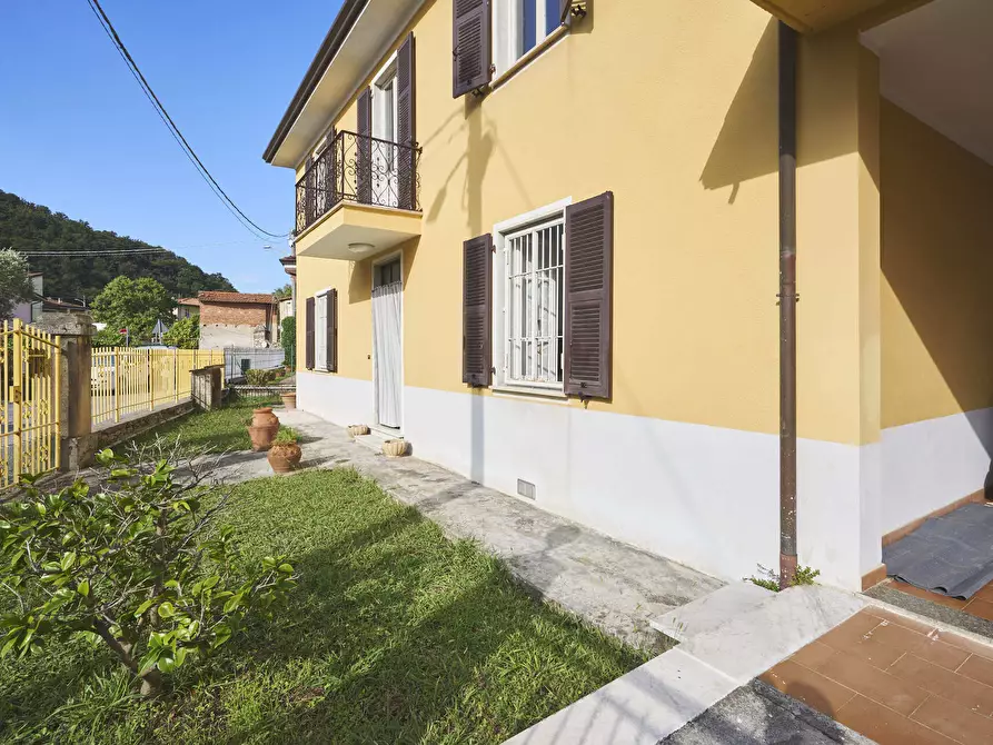 Immagine 4 di Casa bifamiliare in vendita  a Arcola