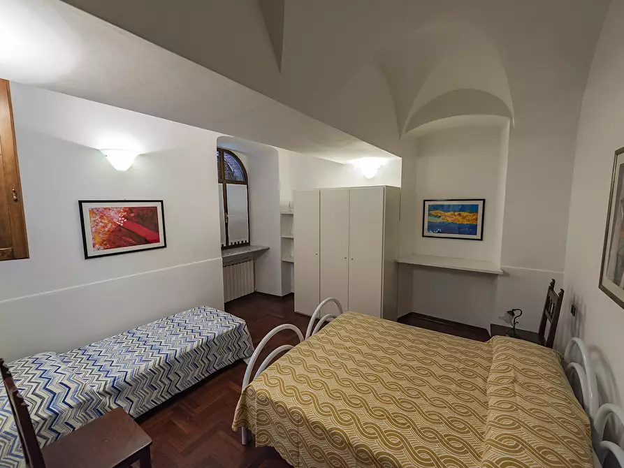 Immagine 9 di Casa semindipendente in vendita  a Ameglia