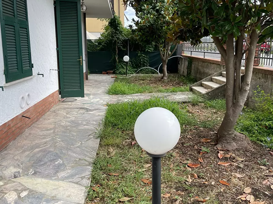 Immagine 1 di Appartamento in affitto  in via cisa a Santo Stefano Di Magra