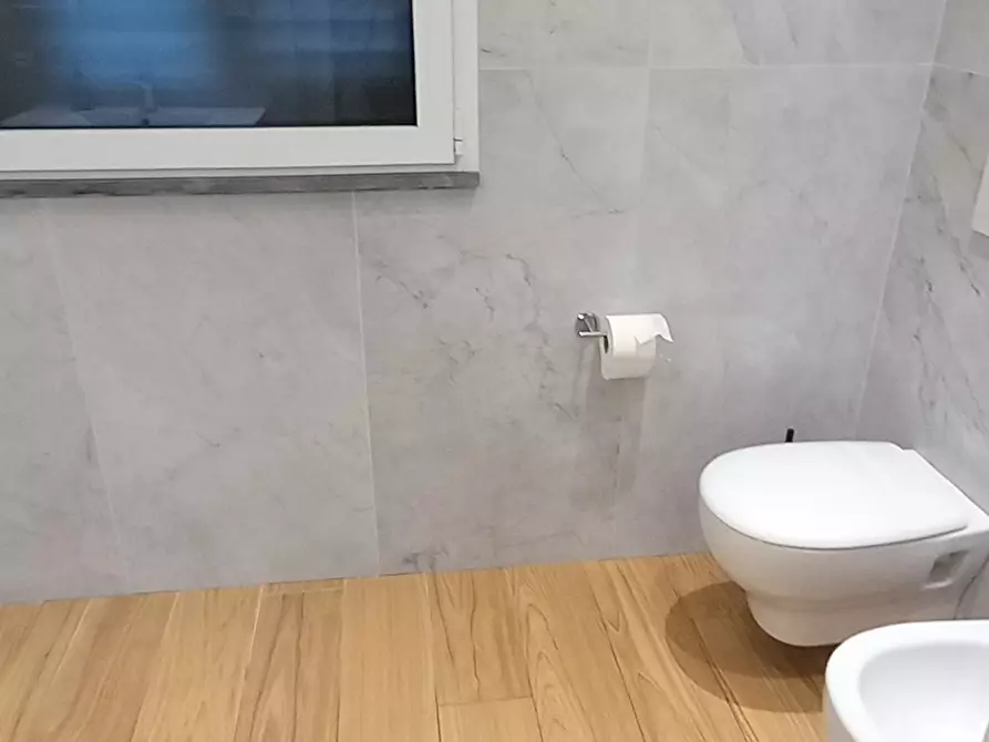 Immagine 12 di Appartamento in affitto  in Via Cisa a Sarzana