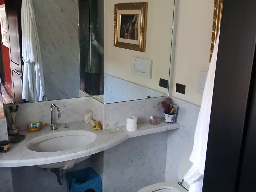 Immagine 3 di Appartamento in affitto  in Via Verdi 1B a Carrara