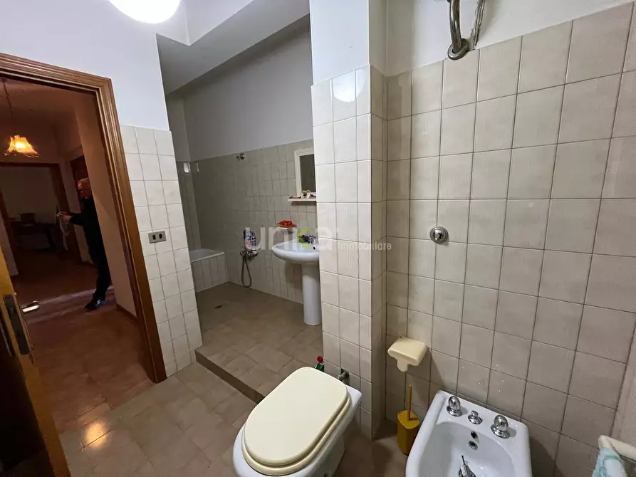 Immagine 12 di Appartamento in vendita  in Via Giuseppe Uncini snc a Jesi