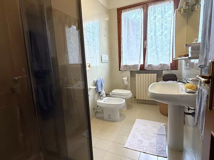 Immagine 18 di Porzione di casa in vendita  a Valsamoggia