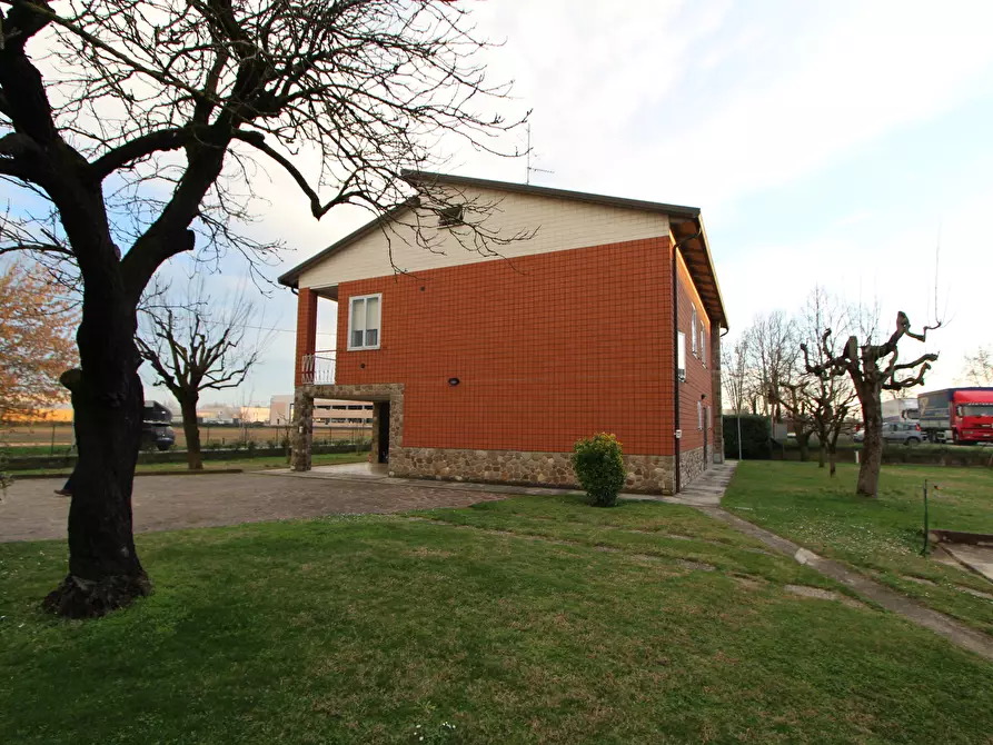 Immagine 32 di Casa indipendente in vendita  in Via Tombetto 18-22 a Valsamoggia