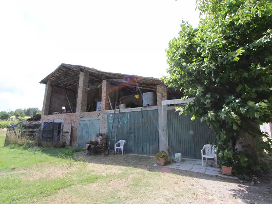 Immagine 19 di Porzione di casa in vendita  in Via Sant'Apollinare a Valsamoggia