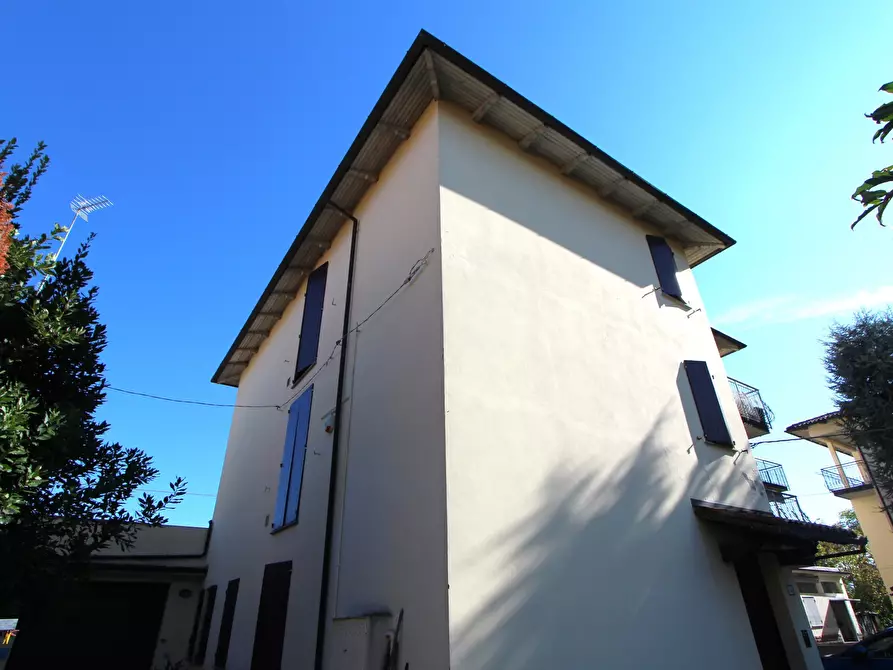 Immagine 20 di Appartamento in vendita  in Via Magazzino a Valsamoggia